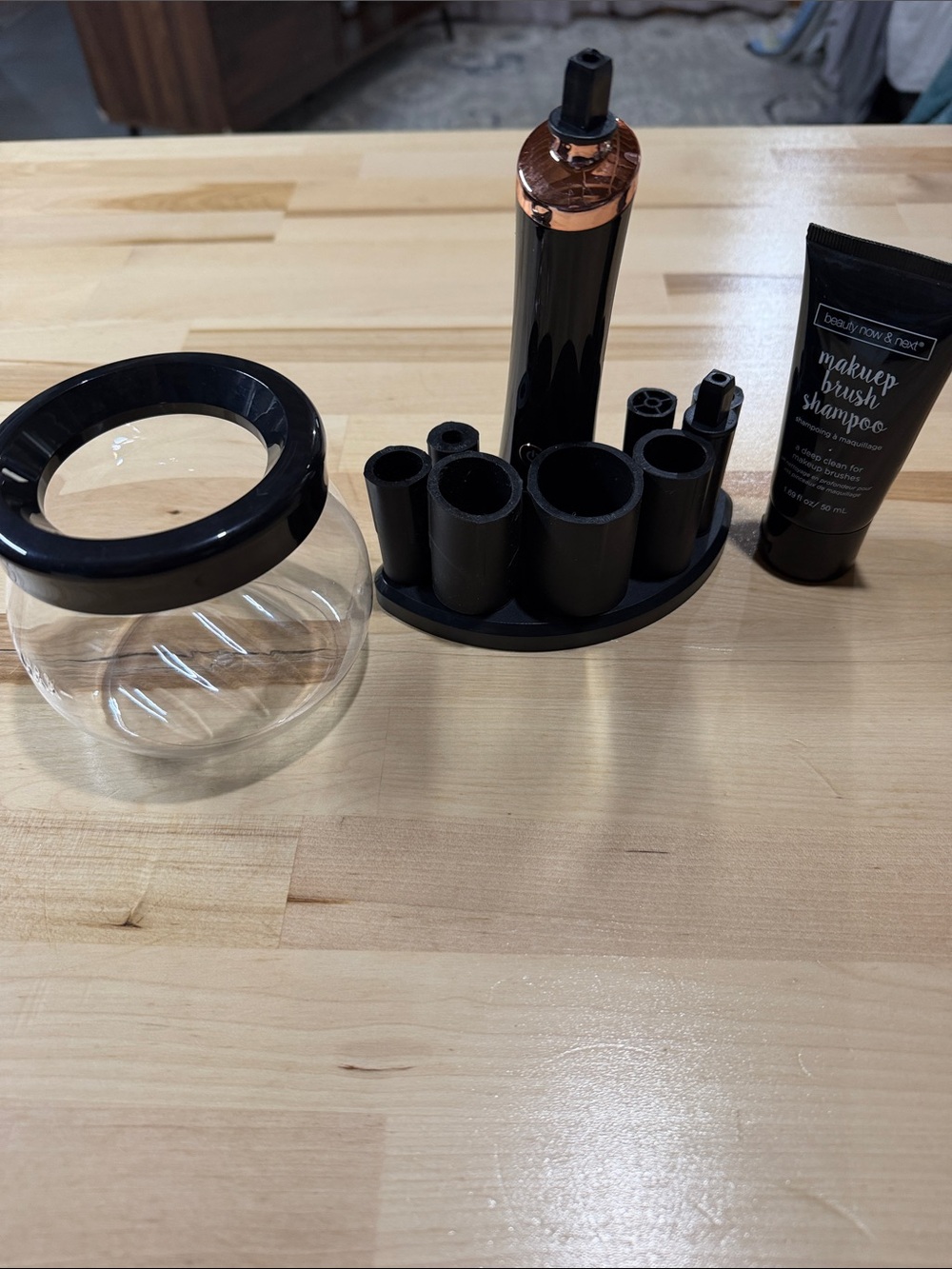 Makeup Brush cleaner